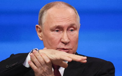 러시아, 5회 연속 기준금리 인상…"연 16%로 1%포인트 올려"