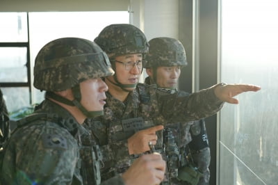 박안수 육군총장, 서부전선 방문…최전방 대비태세 점검