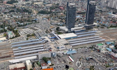 부산행 KTX, 대전역 주변서 고장으로 정지…승객 800여명 불편