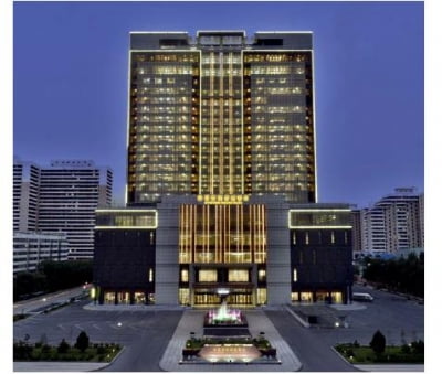 평양에도 복합상업빌딩…'류경금빛상업중심'에 호텔·사무실·식당