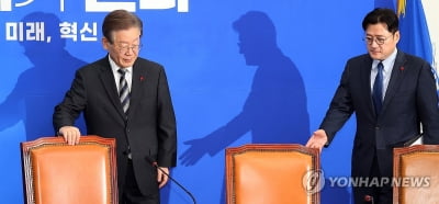 홍익표 "12월 안으로 비례대표 선거방식 확정…병립형도 옵션"