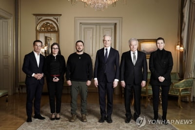 "지원없인 승리못해"…방미 직후 다급히 유럽 간 젤렌스키