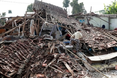 인도네시아 수도권서 9일새 63차례 지진…"가옥 100채 파손"