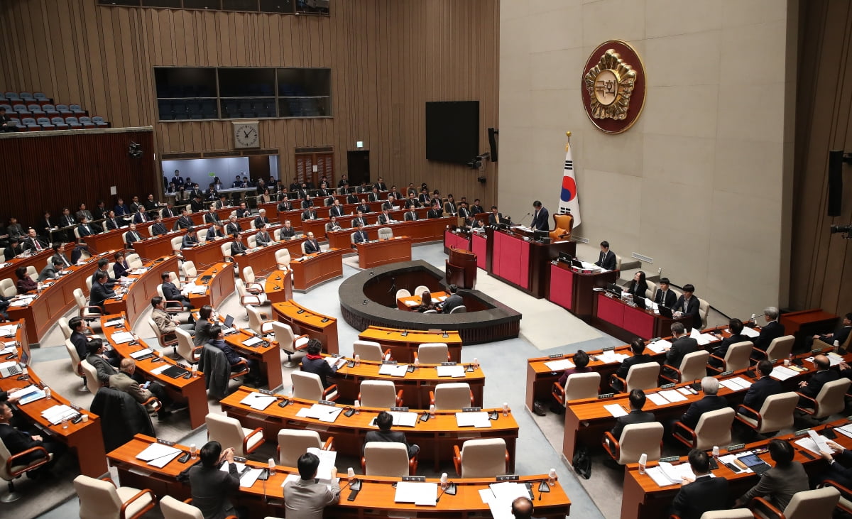 서삼석 예결위원장이 20일 서울 여의도 국회에서 열린 카지노 추천결산특별위원회 전체회의를 주재하고 있다.  사진=뉴스1