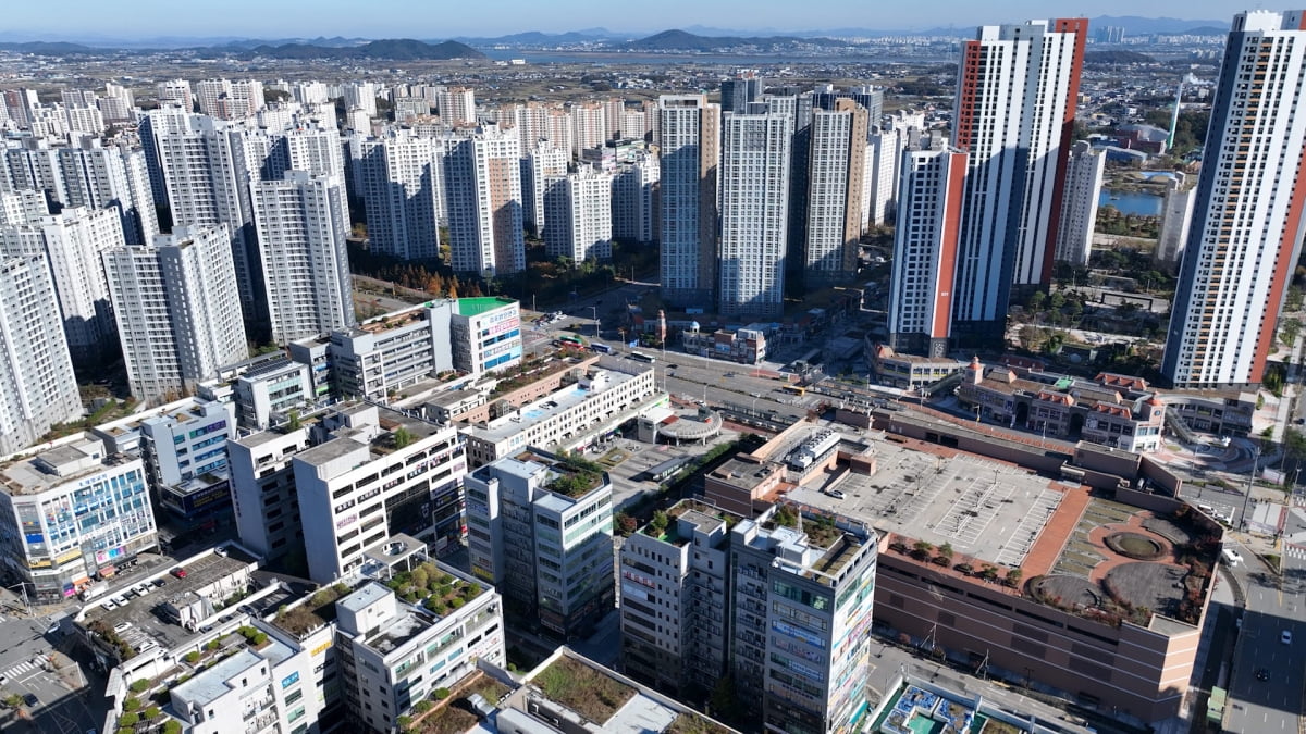 가장 가성비 뛰어난 '한강뷰' 동네 [김정은의 임장생활기록부]