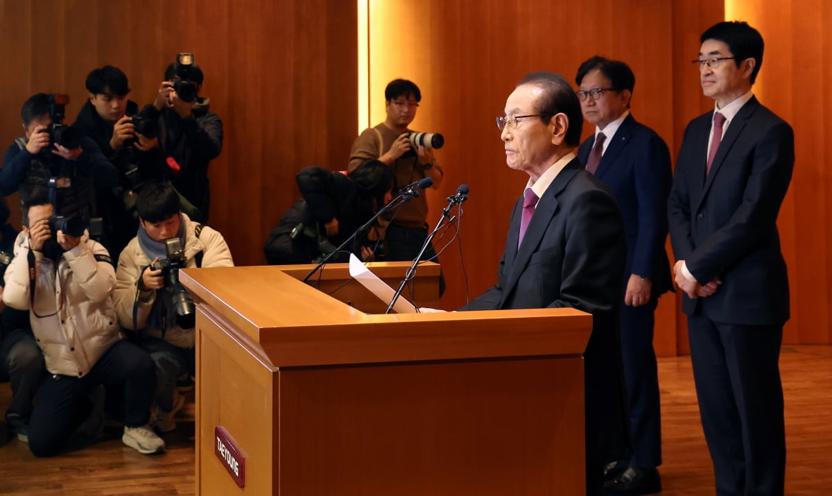 [포토] 워크아웃 동의 호소하는 윤세영 태영그룹 창업회장