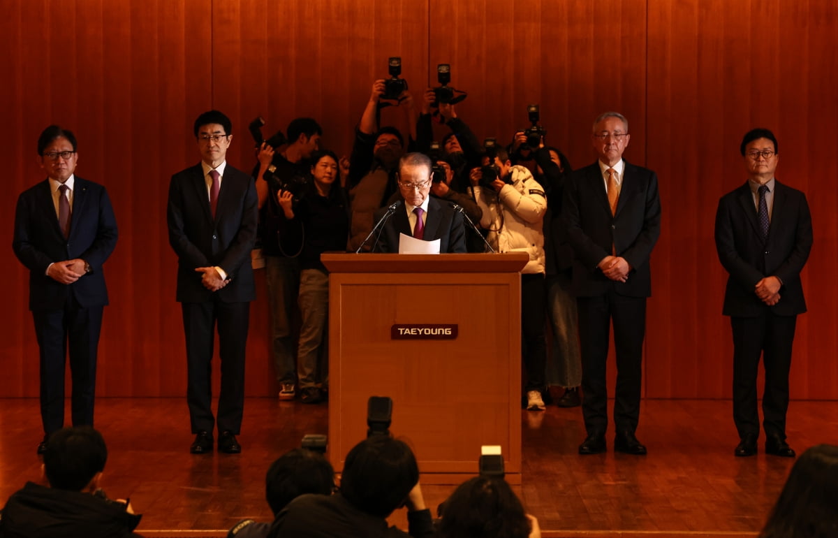 [포토] 워크아웃 동의 호소하는 윤세영 태영그룹 창업회장