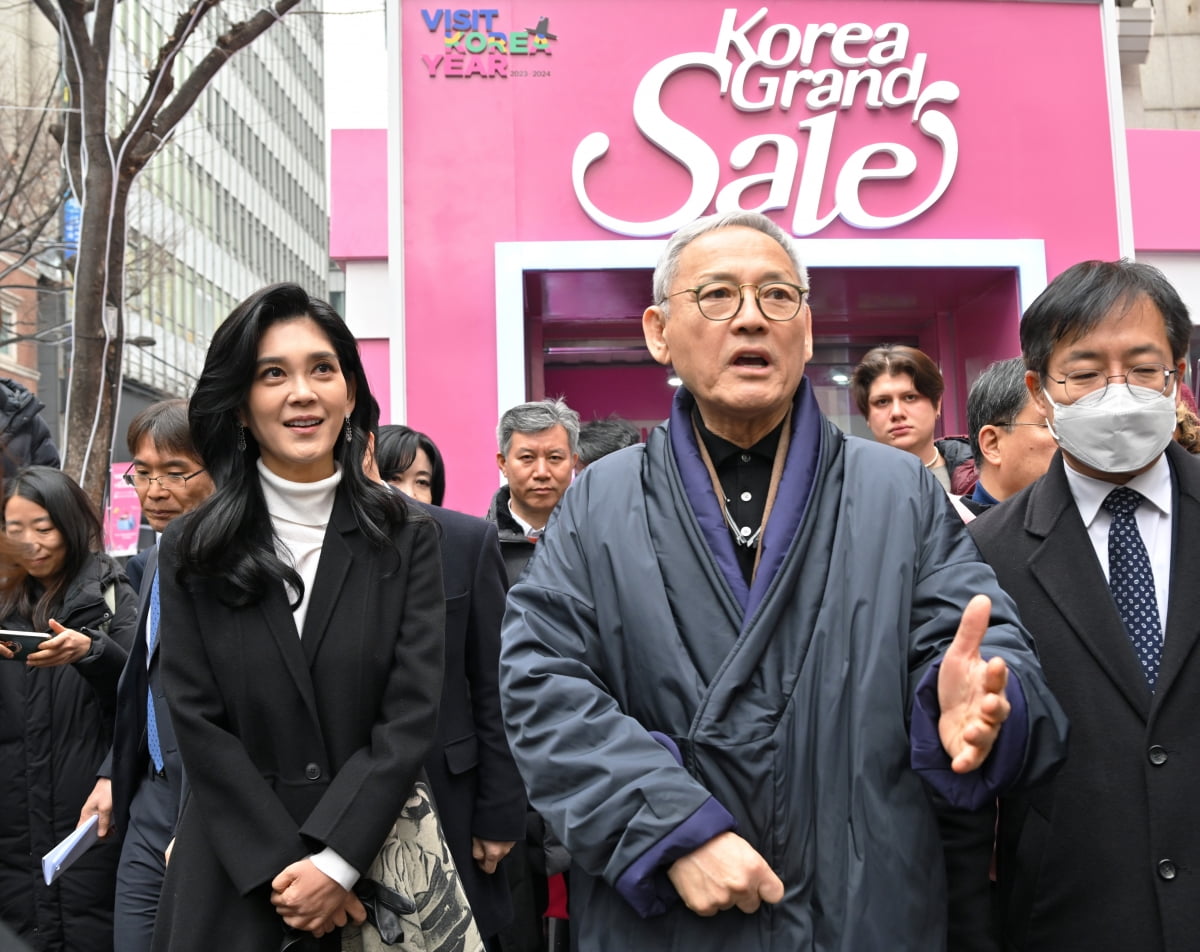 [포토] 2024년은 한국 방문의 해…'코리아그랜드세일' 개시