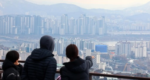 신생아 특례대출 대상에 해당하는 서울 지역 9억원 이하 아파트가 관심을 모으고 있다. /한경DB