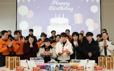 [포토] 파리바게뜨, '순직 소방관 유가족 생일 축하 캠페인' 진행