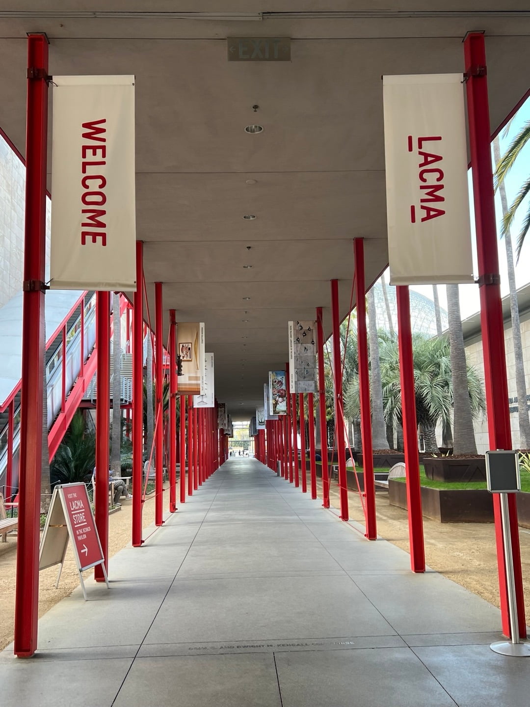 파리 퐁피두 센터의 건축가 렌조 피아노가 설계한 LACMA.  