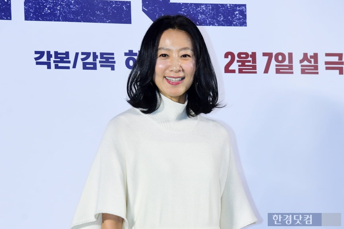 [포토] 김희애, '환한 미소가 아름다워~'