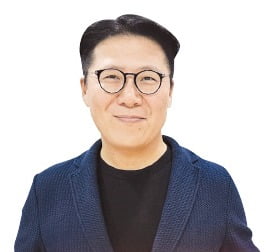 굴착기 앞유리에 정보 뜨네…모듈 붙여 디스플레이로 변신