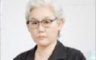 [오늘의 arte] 예술인 QUIZ : 메트에서 파격 대우 받은 韓 현대미술가