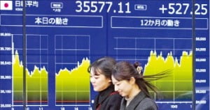 [테샛 공부합시다] 경제정책 따라 희비 엇갈린 일본과 중국