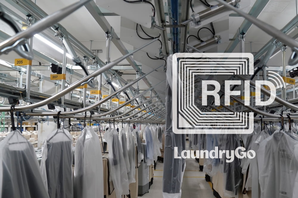 런드리고 “세탁 바코드 없앴다”… 원터치 세탁 RFID 개발