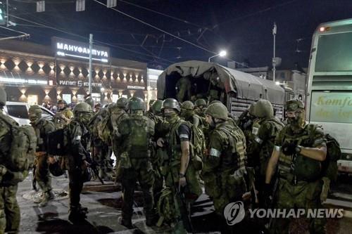 우크라 참전후 풀려난 러 강력범들 활보…떠는 피해자 가족들