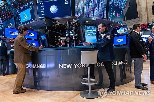 "S&P500 기업 2분기 연속 실적개선…올해 실적도 예상보다 낫다"