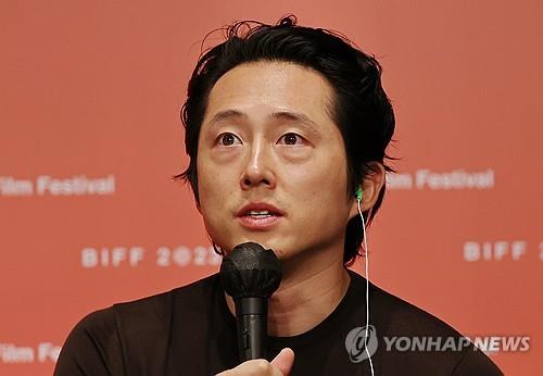 '미나리' 배우 한국계 스티븐 연, '성난 사람들'로 골든글로브상
