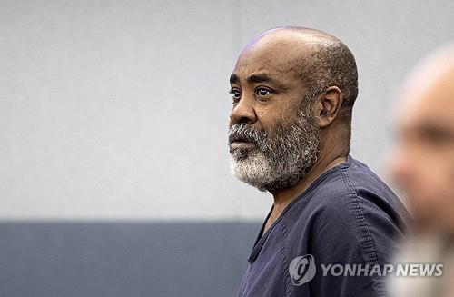 '전설 래퍼' 투팍 살해범 보석금 10억원…재판 전 가택연금