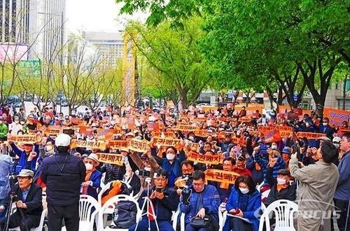 [삶] "국민을 개돼지로 보는 게 아니라면 이럴 수 있나요"(종합)