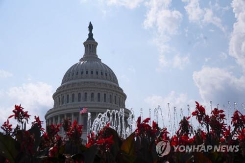 셧다운 임박에…美상원, 임시예산 추가 연장안 표결키로