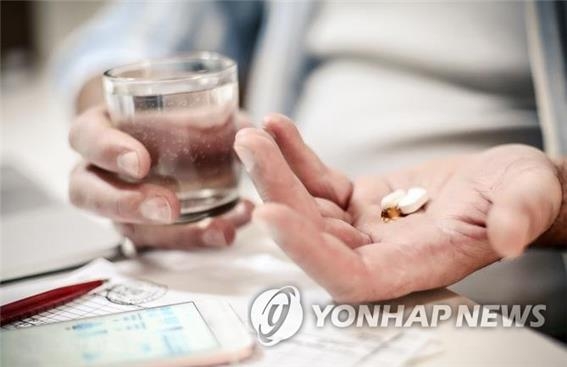 "항우울제 먹다 끊으면 금단증상 온다"