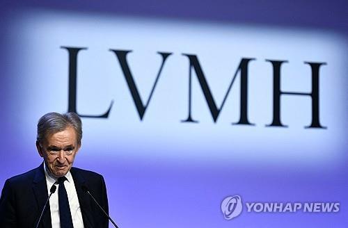 '명품 제국' LVMH 작년 매출 125조원…13% 성장