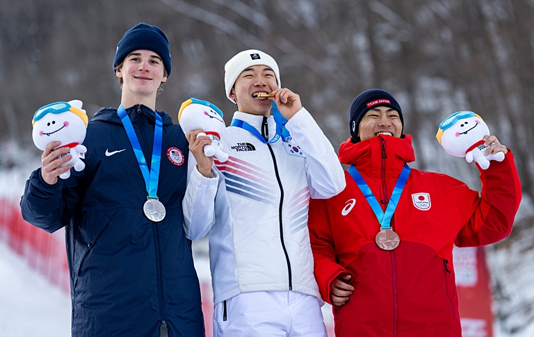 [청소년올림픽] 이윤승, 프리스타일 스키 남자 듀얼모굴 금메달(종합)