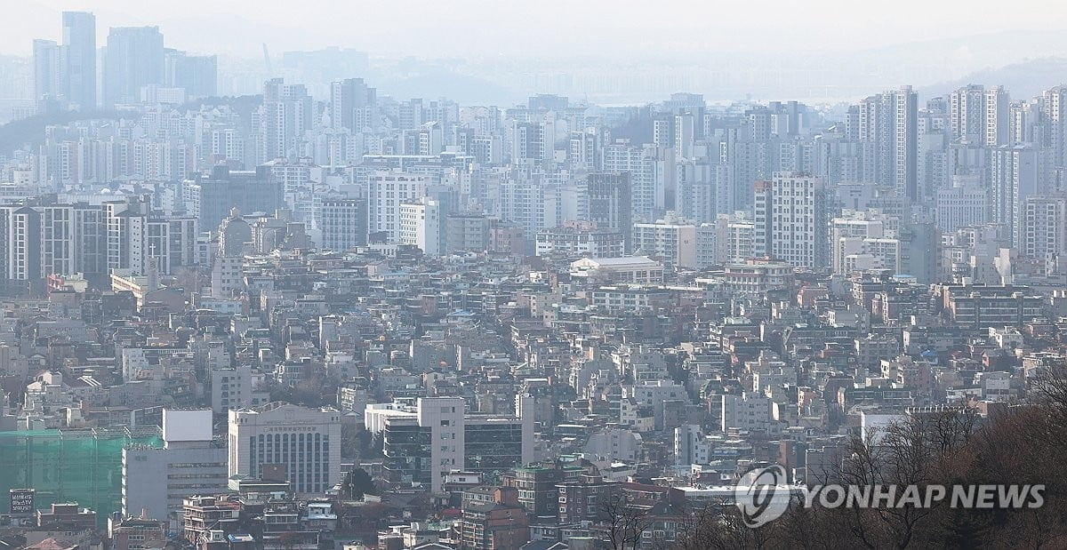 "영끌 이자 못 버텨"…경매 넘어간 부동산 급증