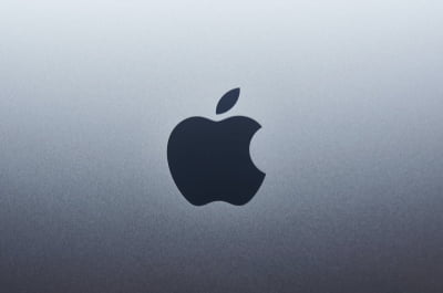 애플, 中 아이폰 가격 내리자 주가도 하락