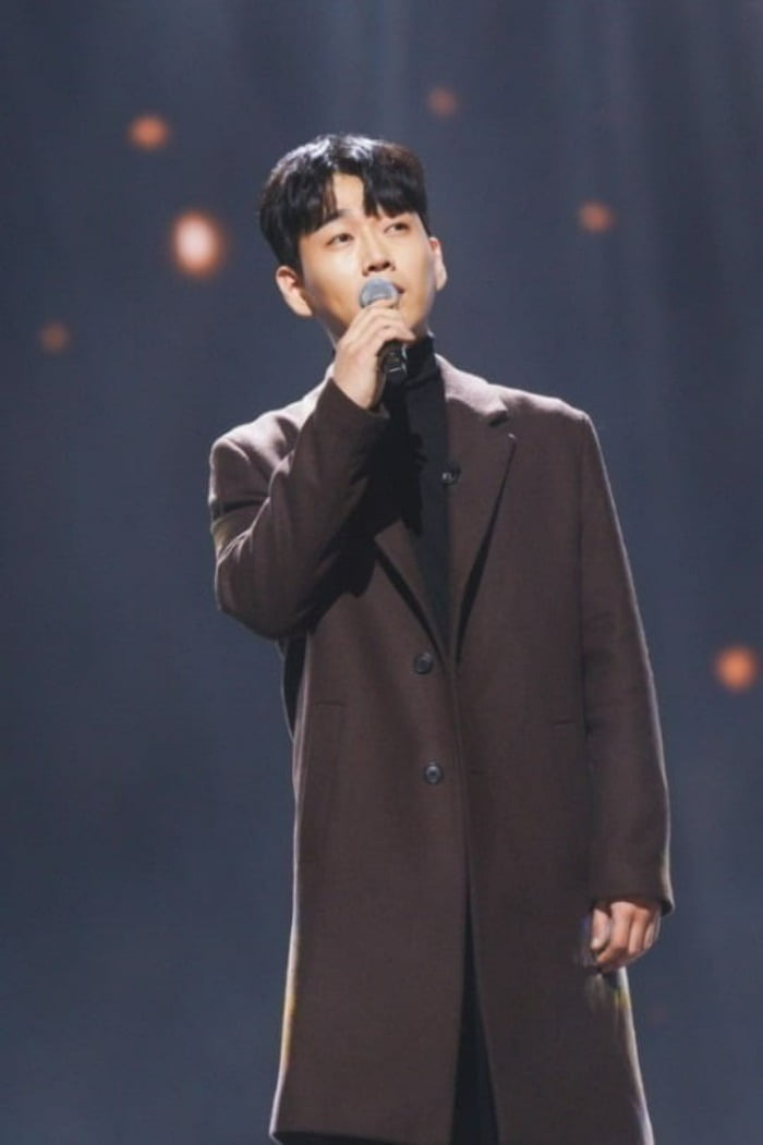 「10周年」BTS、大規模「紫」フェスティバル・アイユ、盗作疑惑、交錯した喜び