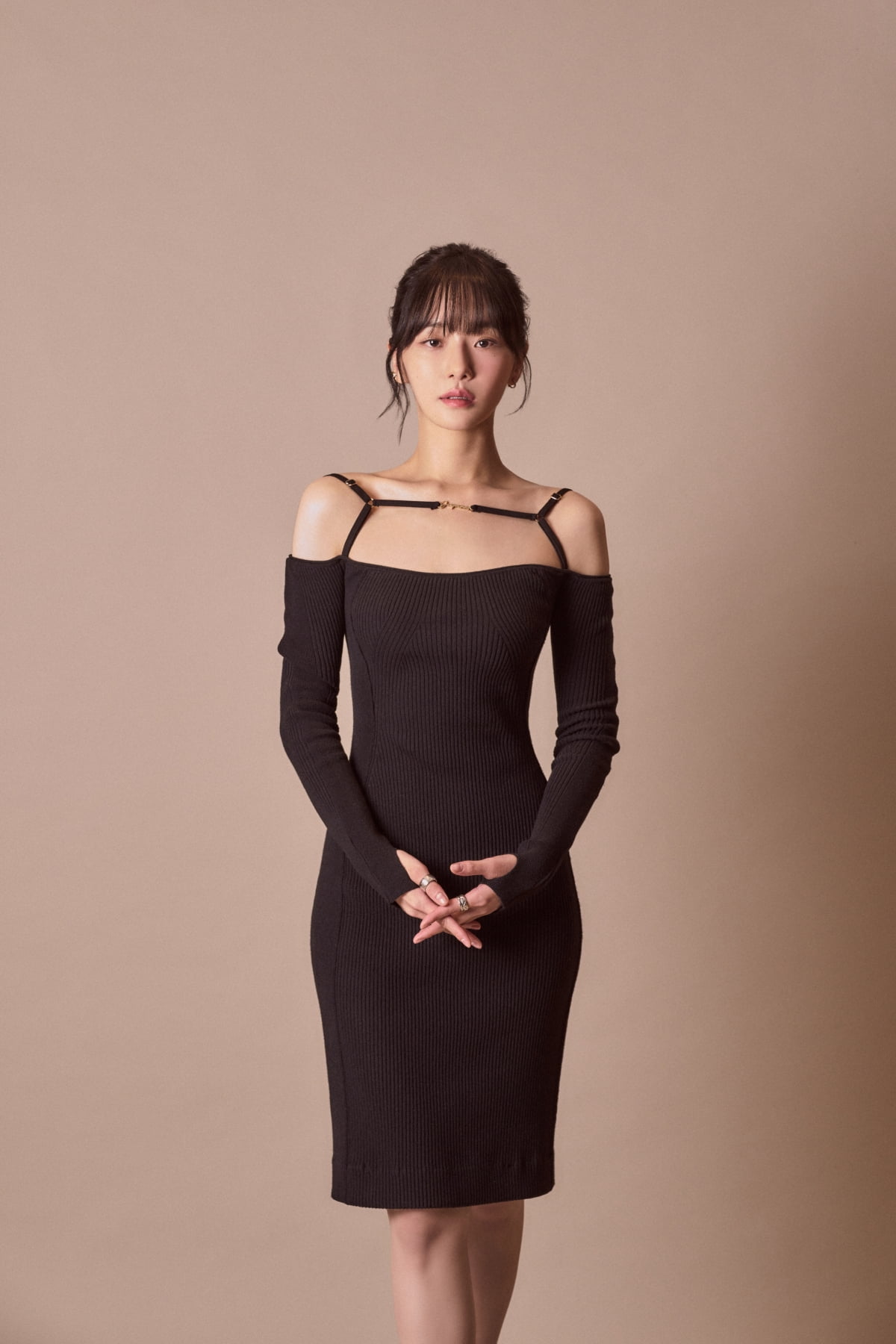 「セレブリティ」パク·ギュヨン「ワントップ主演、プレッシャーは大きかったけど気分は良かったです」