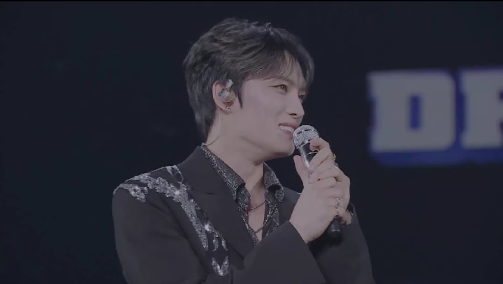 「元年メンバー」キム・ジュンス、キム・ジェジュン突発の質問に「恋愛？しない」即答