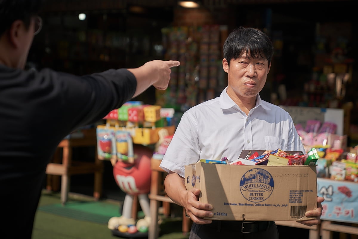お菓子しか知らない有害陣・直進しか知らないキム・ヒソン、彼らのロマンス?