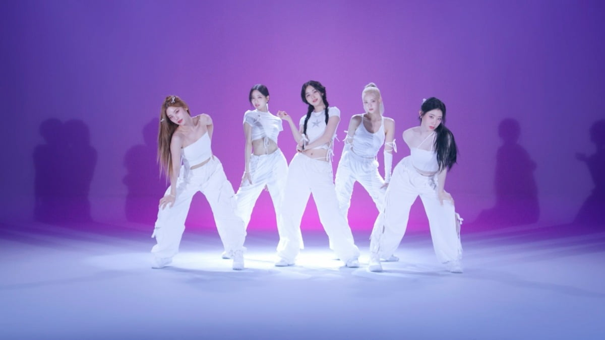 「カムバックD-7」ITZY、新曲ムービー初公開