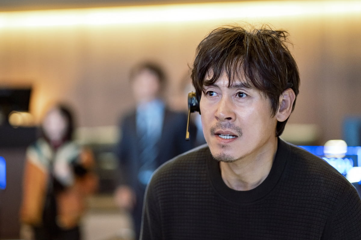 「もっとドア」メイデー、まぶたが重いです。