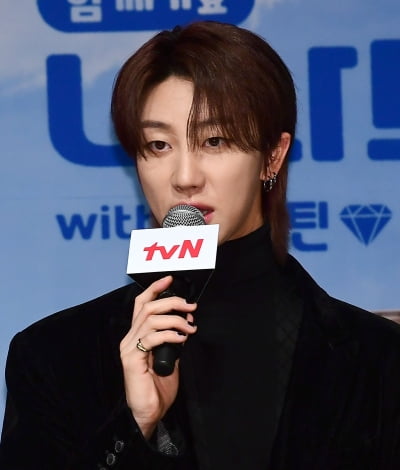 [TEN포토]세븐틴 디에잇 '살루떼 기억하세요'