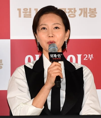 [TEN포토]염정아 '조우진과 연기 너무 좋았다'