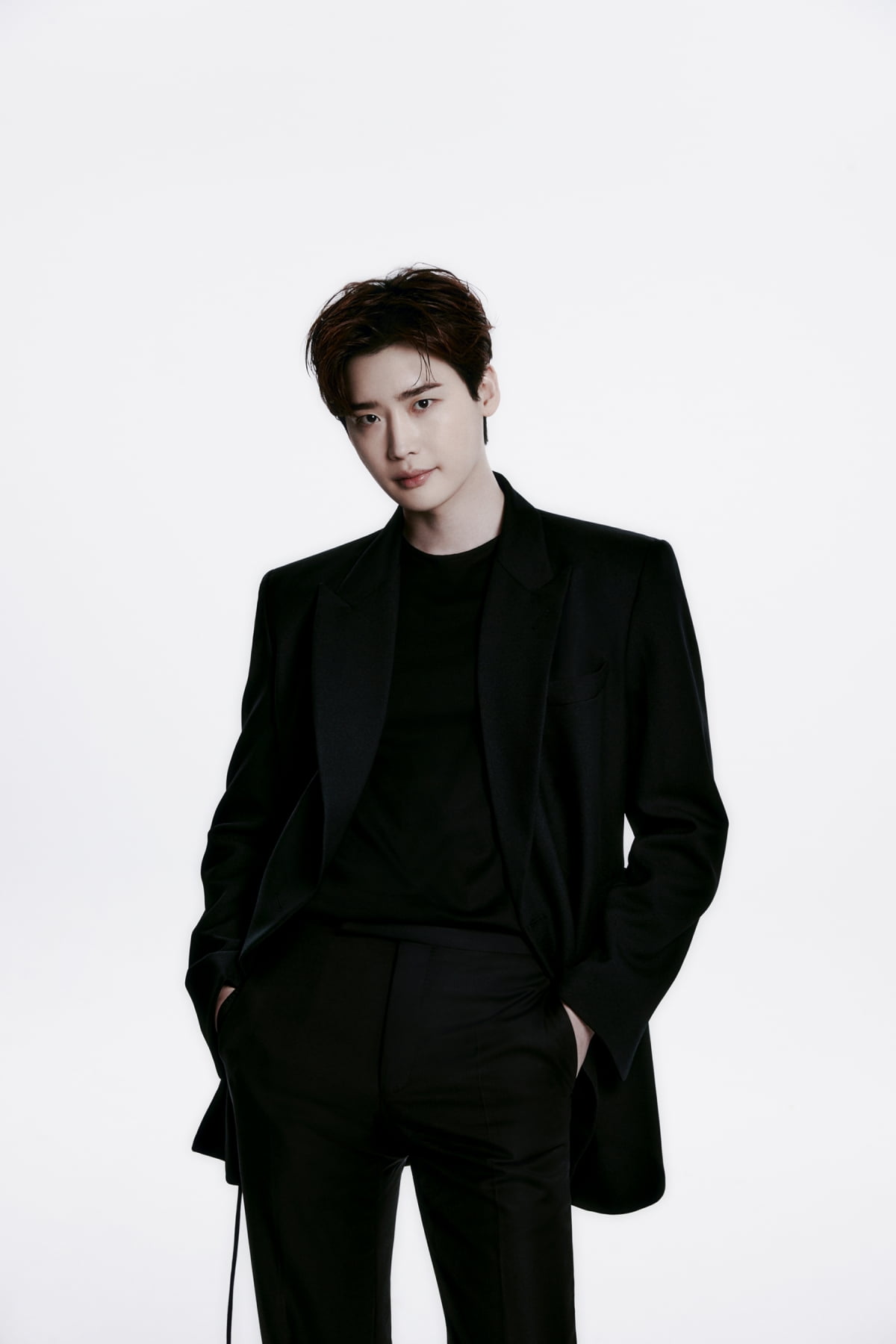 Lee Jong-seok, exclusive contract with Ace Factory