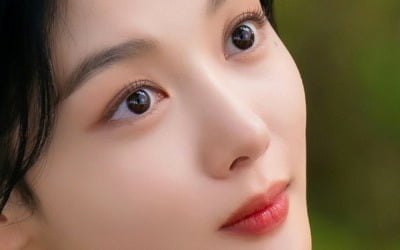 김유정♥송강, 웃음꽃 활짝 신혼 부부…전생의 비밀 수면 위로('마이데몬')