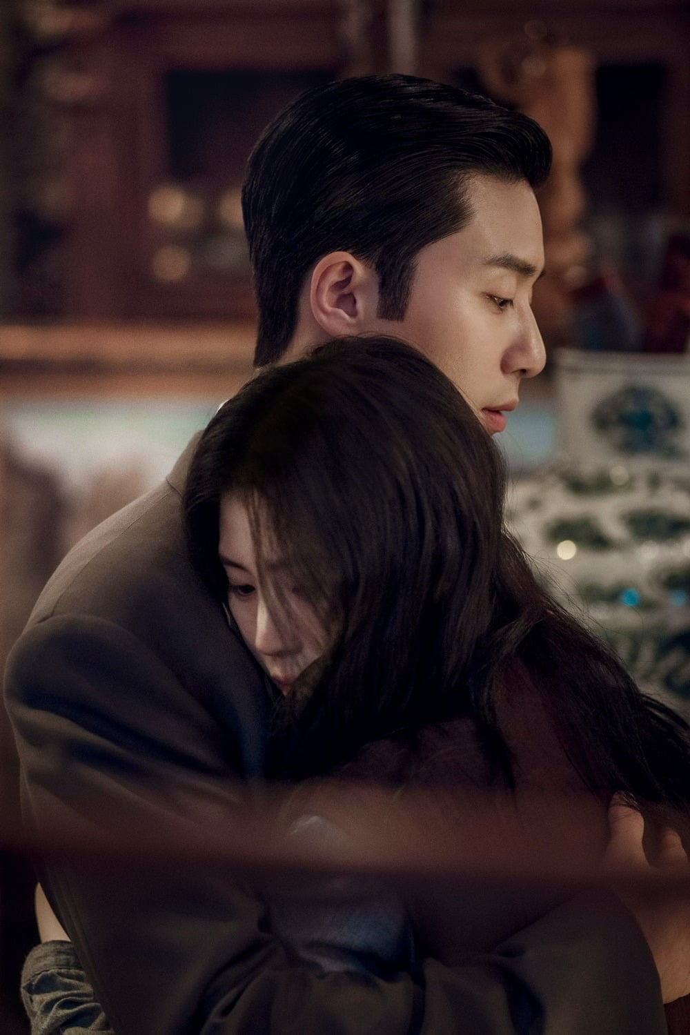 Park Seo-joon and Han So-hee reunite → A new monster is born, will 'Gyeongseong Creature' be criticized?