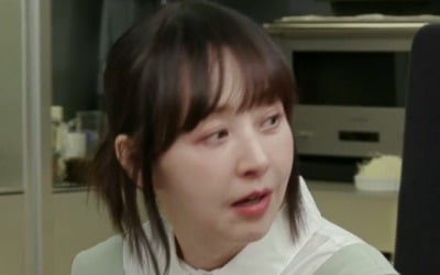 "미모의 연하남" 서정희, ♥건축가 남친과 첫 예능 출격…딸 서동주도 '지원 사격' ('동치미')