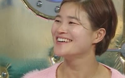 '스테판♥' 김혜선, 양다리 연애 고백 "원없이 다 해봤다" ('라스')