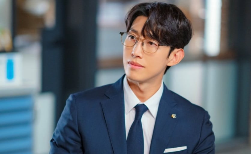 ‘Awesome solver’ Kang Ki-young “A person who confronts injustice and goes straight forward to solve problems”