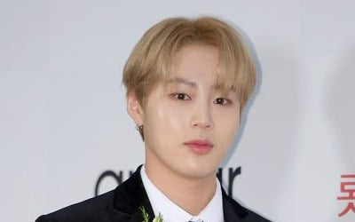 하성운, 딸기 탕후루를 좋아할 것 같은 男 가수 '1위'[TEN차트]