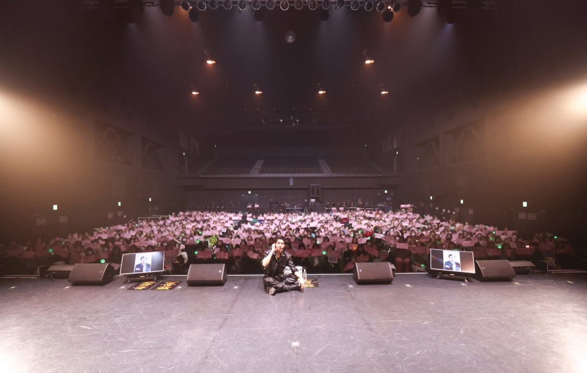 Nam Woohyun performs first Asian tour in Osaka, Japan
