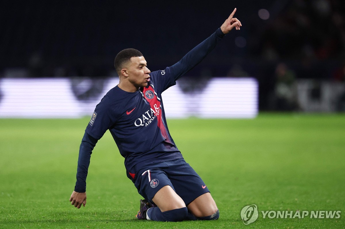 이강인, 킥오프 3분 만에 시즌 3호골…PSG 12번째 슈퍼컵 우승(종합)