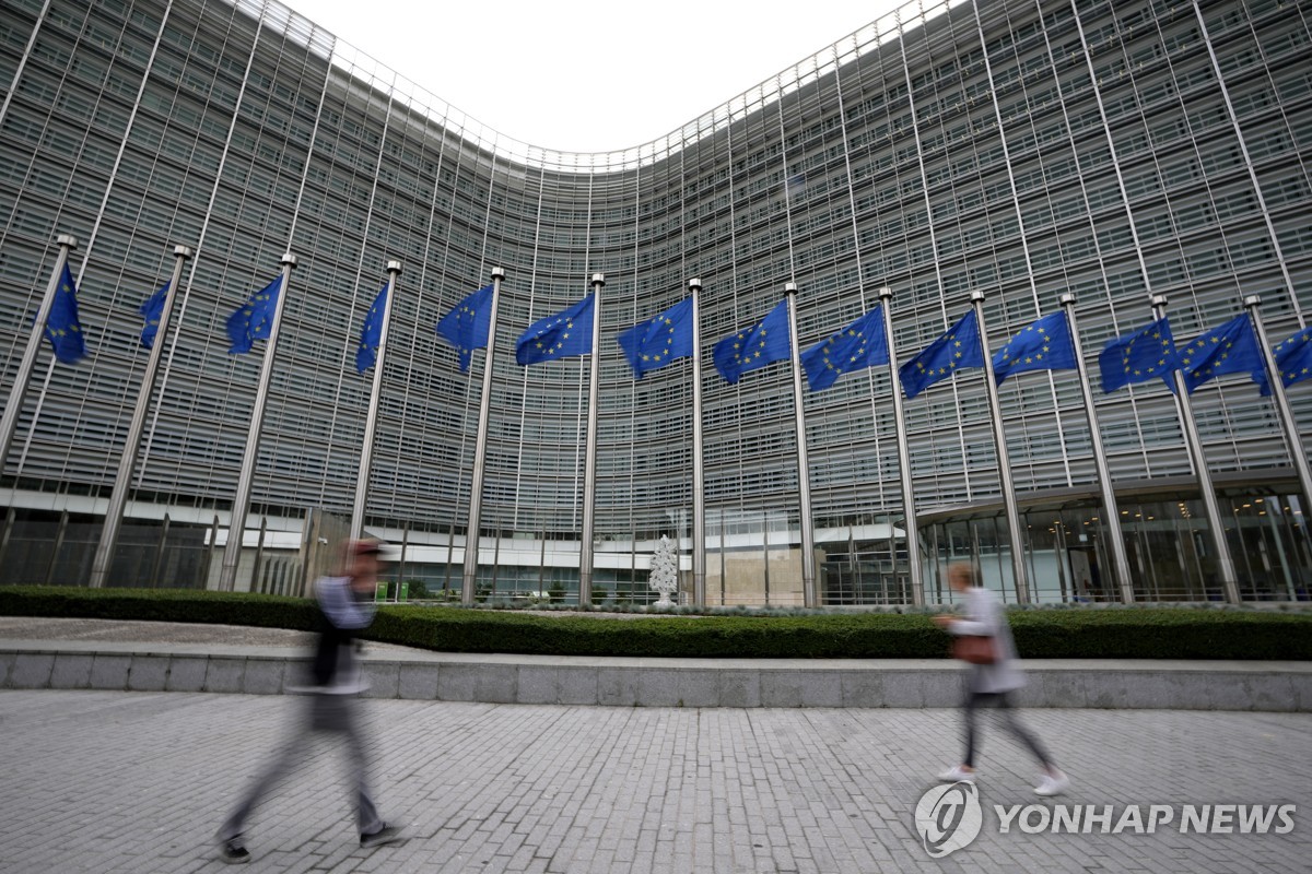 EU, '러 다이아 90% 생산' 국영기업 알로사 제재