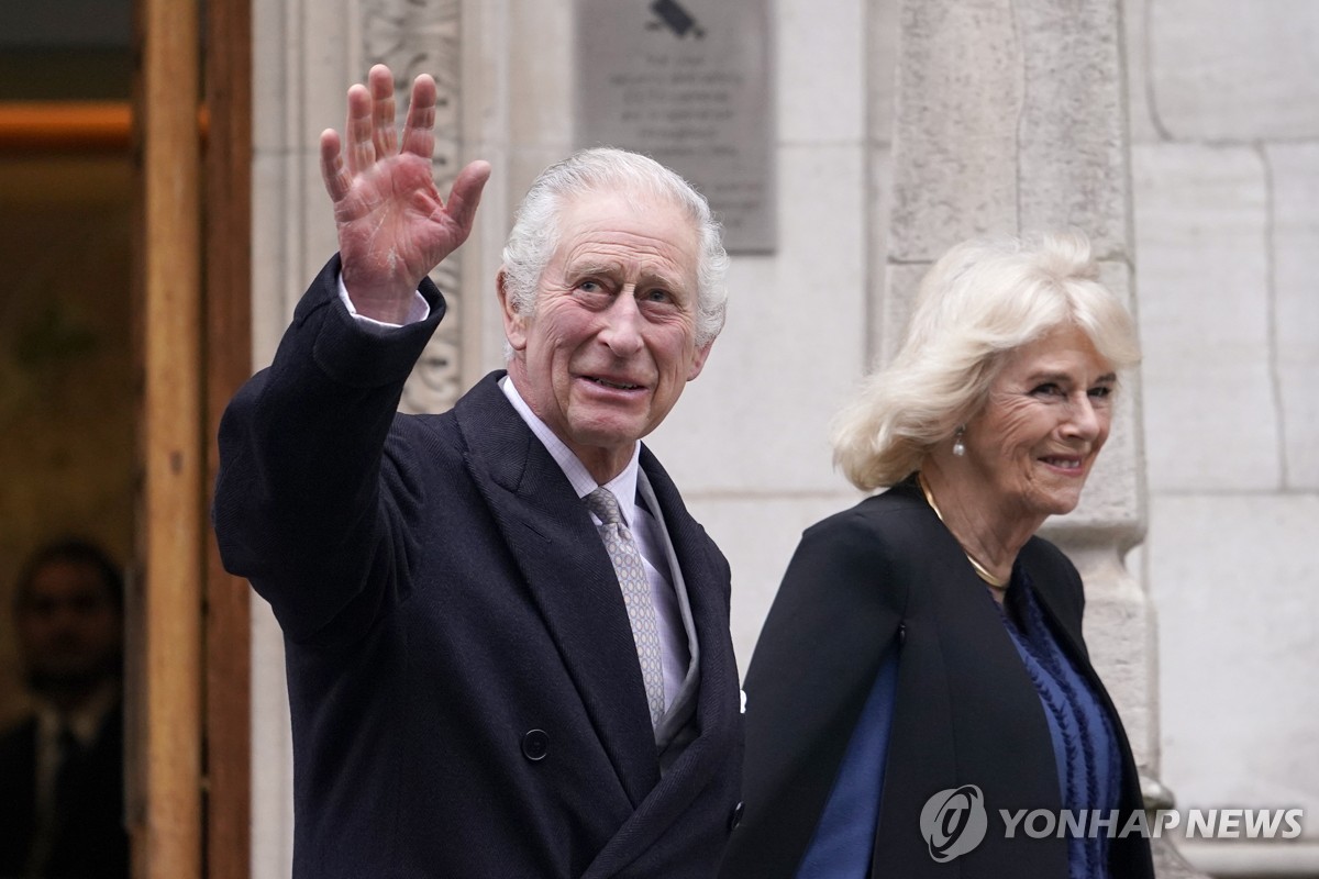 영국 찰스 3세 국왕 전립선 비대증 수술 후 퇴원